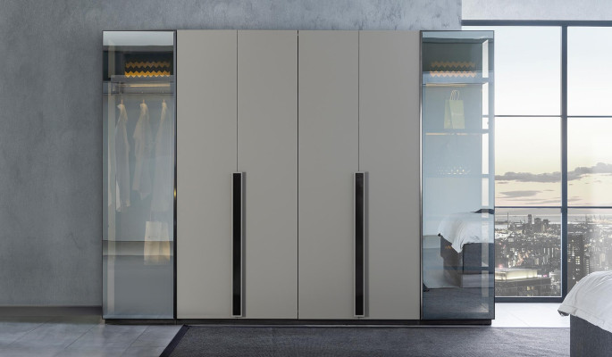 Elegante slaapkamer kledingkast Glazen kast Transparante fronten Kast