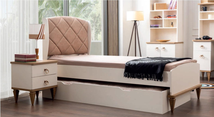 Kinderkamer set Beige Kinderbed Nachtkastje Jongenskamer Design Modern Nieuw 2-delig.