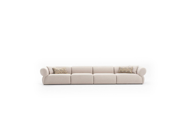 Grote aantrekkelijke 6-zits bank in eenvoudig ontwerp van premium materialen in beige.