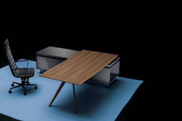 Ontwerp bureau Italiaanse meubels Inrichting computermeubels Tafel Frezza
