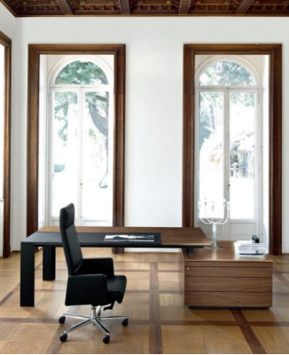 Bureau computertafel Italiaanse kantoormeubels inrichting Frezza tafel Nieuw