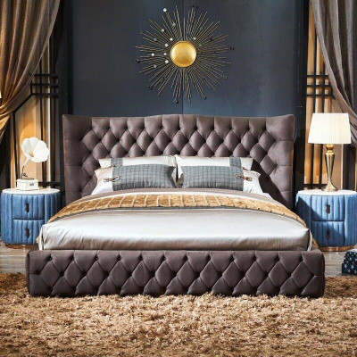 Chesterfield Groot Bed Grote Hoofdbord Oren Bedden Beklede Tweepersoonsbed