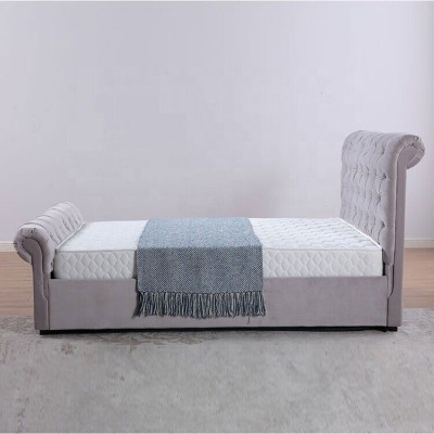 Klassiek fluwelen textielbed, dubbele hotellakens met gestoffeerde slaapkamer 180x200 cm.
