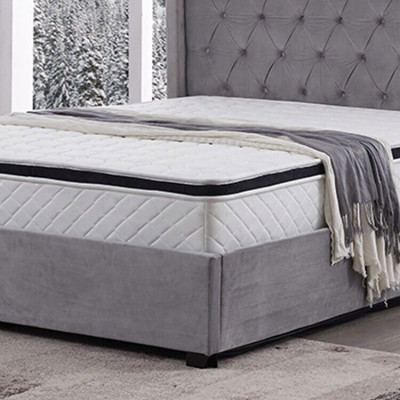 Bed Chesterfield gestoffeerd bed Luxe slaapkamerdesignbedden textiel leer Nieuw