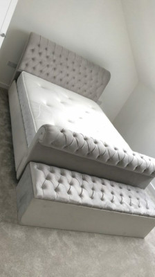Engels designer slaapkamer gestoffeerde bedden tweepersoonsbed hotel chesterfield