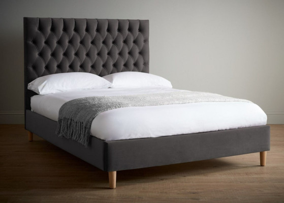 Bed Chesterfield gestoffeerd bed Luxe Tweepersoons Slaapkamer Designbedden Bedden