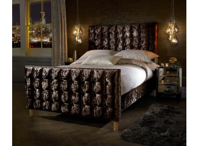 Chesterfield bed gestoffeerd tweepersoons bed bedden groot XXL designer luxe bed fluweel