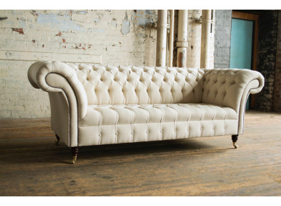 Moderne beige Chesterfield bankstel voor 3 personen voor in de woonkamer