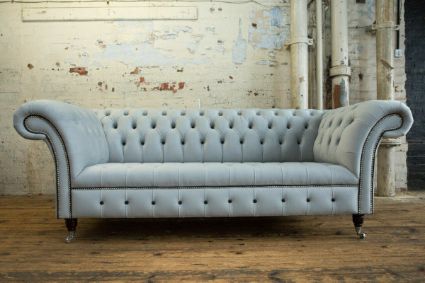 Witte designer Chesterfield driezitsbank Moderne 3-zits bank.
