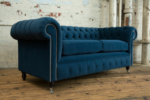 Blauwe luxe gestoffeerde Chesterfield driepersoonsdesignerbank