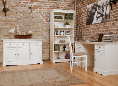 Landhuis bureau meubels werkkamer kantoormeubilair massief hout kantoortafel wit.