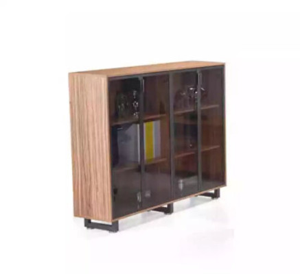 Kantoormeubel bureau ladekast archiefkast salontafel inrichting 4-delig.