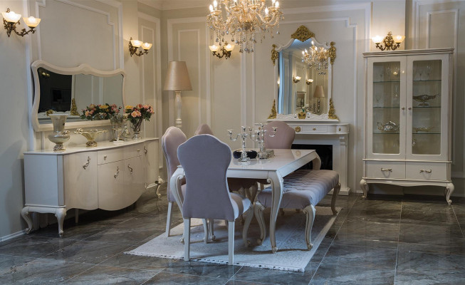 Klassieke vitrines dressoir vitrine glazen kasten Italiaanse meubels hout