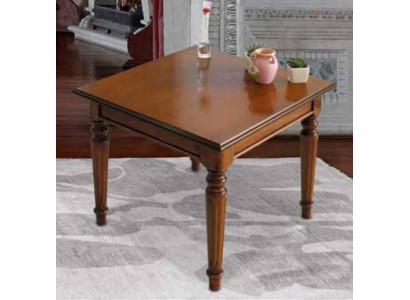 Stijlvolle klassieke salontafel in het bruin met gedraaide poten.