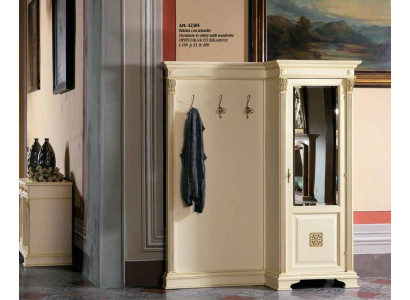 Garderobeset met spiegel, wandplank, haakjes, kast, kledingrek voor in de hal.