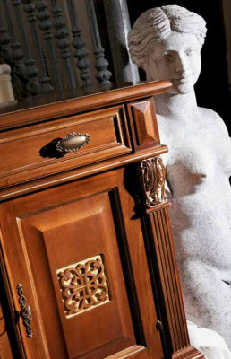 Klassieke wandkast dressoir hout buffet vitrine luxe kast meubels