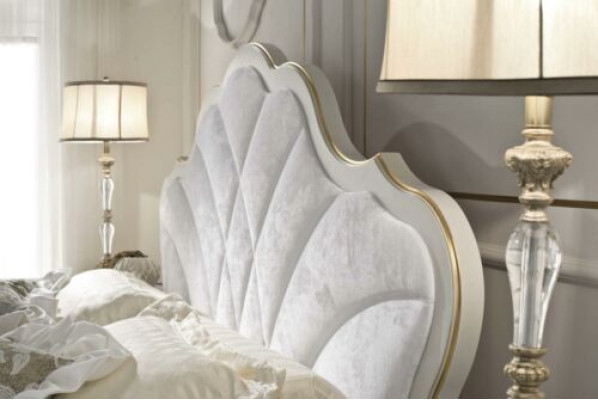 Slaapkamerset Barok bed nachtkastje commode bed meubilair 6-delig. Massief hout.