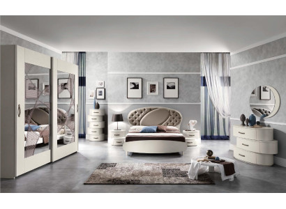 Garnituur Set 7-delig Slaapkamer Bed Nachtkastje Commode Spiegel Kledingkast