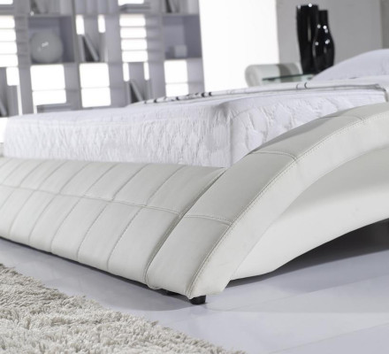 Bedden Echtpaar 180x200cm Slaapkamer Lederen Tweepersoonsbed Gestoffeerd Design