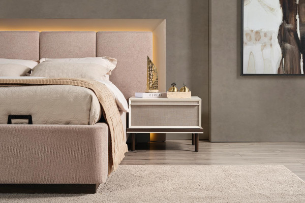 Slaapkamer Set Bed 2x Nachtkastjes Kledingkast Luxe nieuw 4-delig