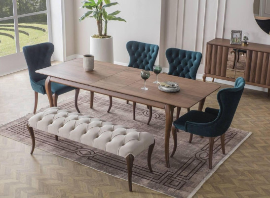 Chesterfield eetkamerbank en 4x gestoffeerde eetkamerstoelen eettafel.