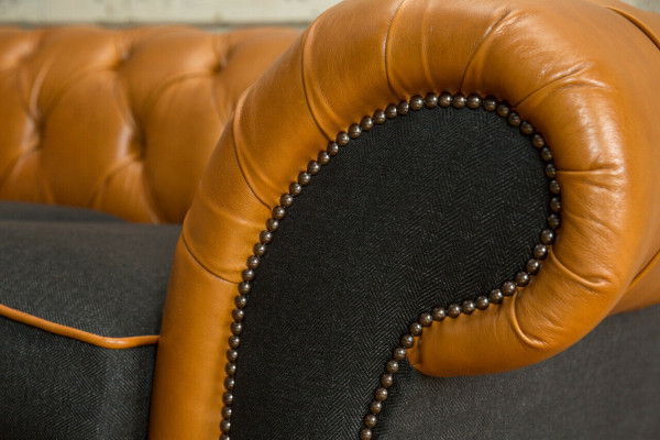 klassieke woonkamer Chesterfield meubelen sofa bank zetels zit kussens banken