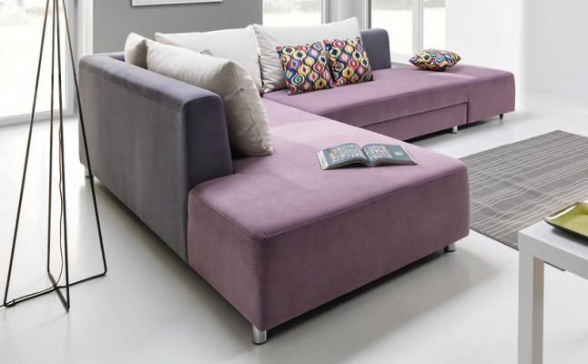 Luxe grote hoekbank wordt vervaardigd uit hoogwaardig materiaal van Europese meubelfabrikanten.