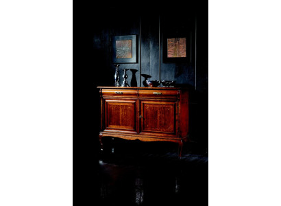 Italiaans meubeldesign, dressoir kast, bruin, luxe houten stijl, barok.