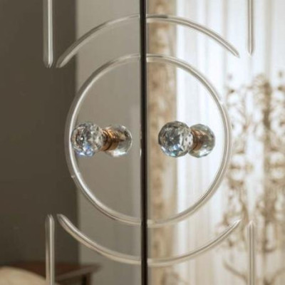 Kledingkast Houten kast Kast Massieve slaapkamer meubels Italië Echt hout