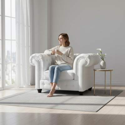 Elegante witte Chesterfield fauteuil: de charme van het klassieke in een moderne stijl