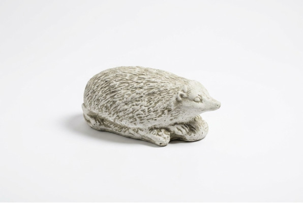 Tuindecoratie egel terras stenen figuren figuur decoratie standbeeld.