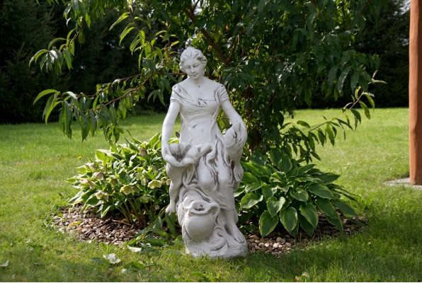 Decoratie figuur vrouw tuin ontwerper figuren sculptuur wit beeldhouwwerken