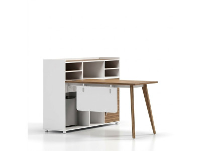 Luxe houten kantoortafel in modern design en lichte kleuren.