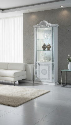 Hoogwaardige vitrinekasten Luxe kast Hout Italiaanse stijl meubels Glas Nieuw