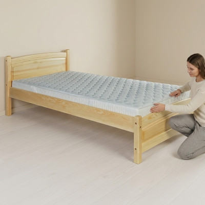 Massief houten bed van grenenhout bedframe 100x200 massief hout logeerbed handgemaakt nieuw