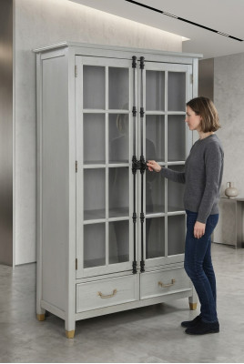 Klassieke kast woonkamer vitrinekast vitrines Nieuw Vitrinekasten.