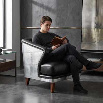 Clubstoel zwart leer leren stoel vintage fauteuil meubilair relax