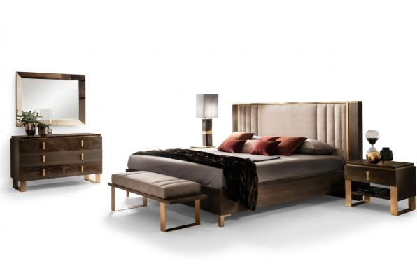 Slaapkamer Set 5-delig. Ontwerp Moderne Luxe Meubels Nieuw Bed Nachtkastje Commode