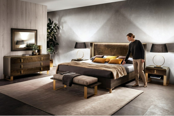 Slaapkamer Set Bed 2x Nachtkastje Dressoir Bedden Dubbel Hotel Bekleding 6-delig.