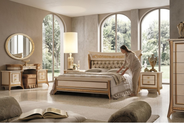 Bed 2x Bedside Table Design Classic Bedroom 3-piece Luxury Bed Set Furniture