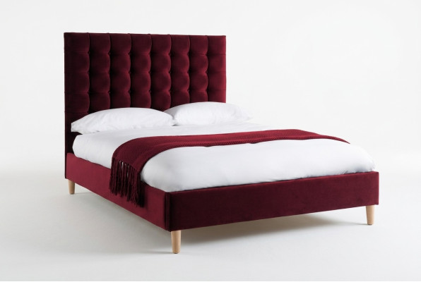 Rood luxe fluwelen textielbed met dubbel design Chesterfield 180x200cm Bedden Nieuw