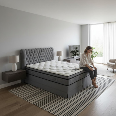 Grijze luxe slaapkamer Chesterfield bed gestoffeerd design luxe tweepersoonsbedden