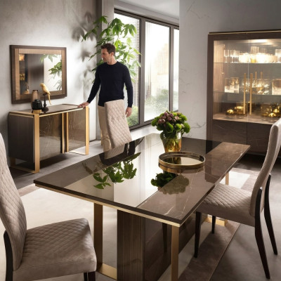Gestoffeerde stoel Woonkamerstoel Eetkamerstoel Kantoorstoel Designer stoel Houten stoelen