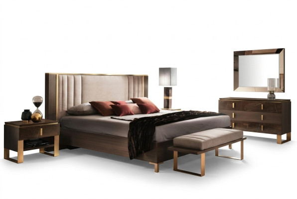 Arredo Alassic meubel 3-delige set Italiaanse slaapkamer nachtkastjes set.