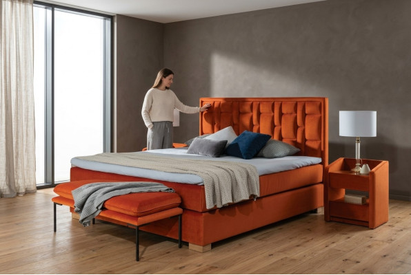 Ontwerp bed slaapkamerset 4-delige set. Nachtkastje 2x zitbank Bedden modern.