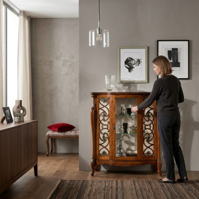 Ontwerp meubels hout luxe klassieke stijl barok vitrine Italiaanse meubels dressoir.