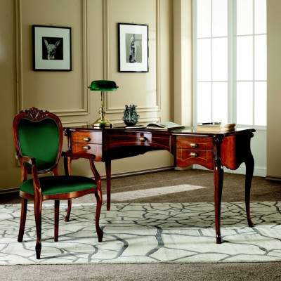 Italiaanse klassieke houten meubels luxe fauteuil kantoormeubelen stijl barok.