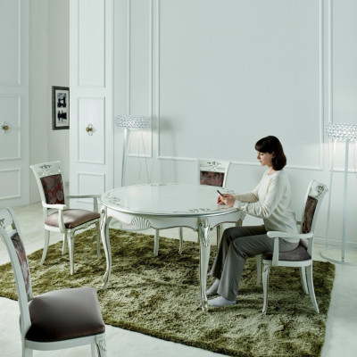 Italiaanse meubelen Eettafel 4x stoelen Houten tafel Eethoek Klassiek design