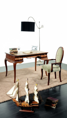Houten meubels Luxe Italiaans klassiek bureaukantoormeubelstijl.