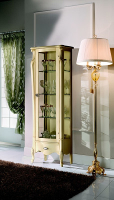 Klassieke meubels Italiaanse meubels Hout Beige Vitrine Stijlvolle vitrinekast Nieuw